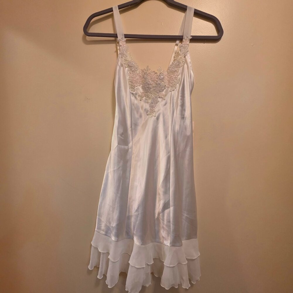Linea Donatella Ruffle Slip S